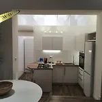 Bnbfuorimilano 4* Ро