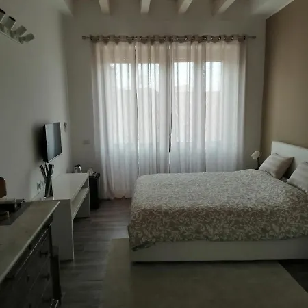 Bnbfuorimilano 4*